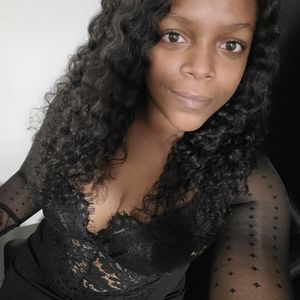 Meet your Posher, Tenesha